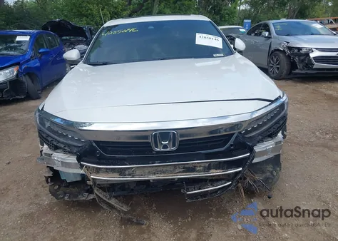 2021 Honda Accord Touring z USA, uszkodzony, nr VIN 1HGCV2F94MA024853